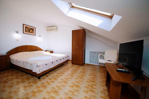 Hostal Yason Guest House