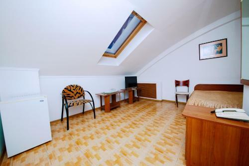 Hostal Yason Guest House