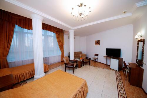 Hostal Yason Guest House