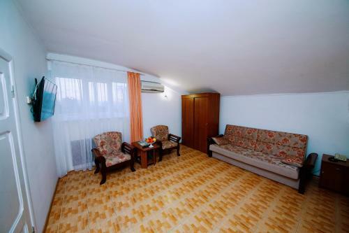 Hostal Yason Guest House