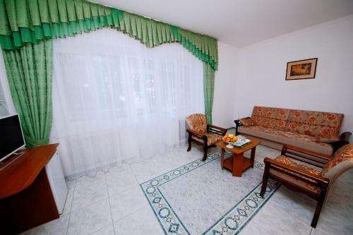 Hostal Yason Guest House