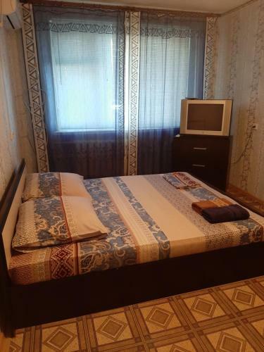 Apartment Zhirnovskaya 13