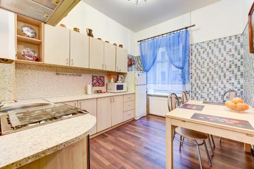Apartment On Griboyedov, 27