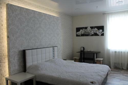 Five Stars Hotel