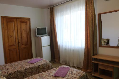 Hostal ????????