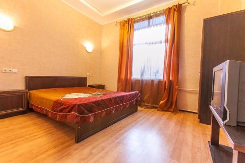 Apartment On Rentgena 15