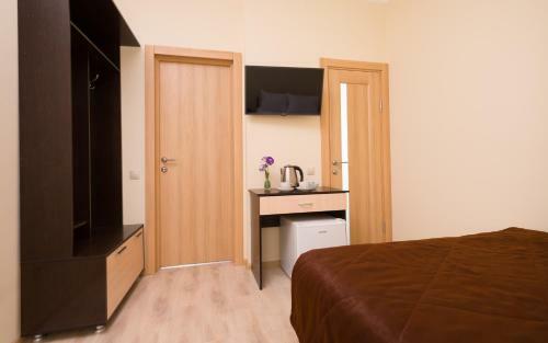 Hostal Sunrise Guest House