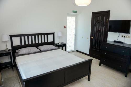 Hostal Guest House Azov Inn