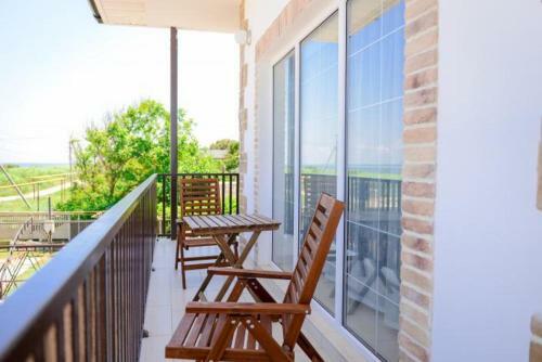 Hostal Guest House Azov Inn