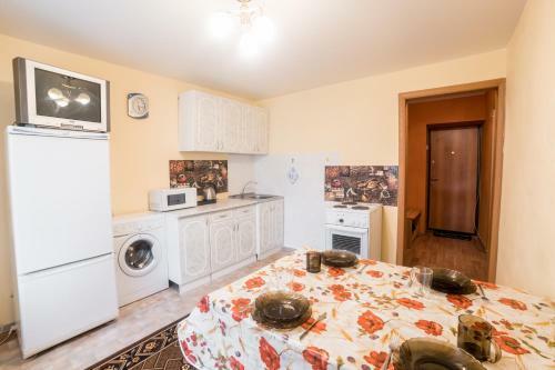Super Apartment Uchebnaya 40