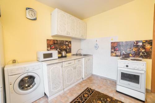 Super Apartment Uchebnaya 40