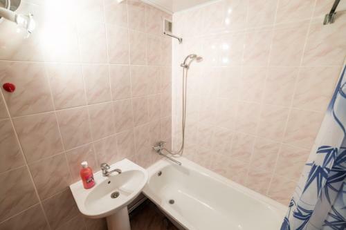 Super Apartment Uchebnaya 40