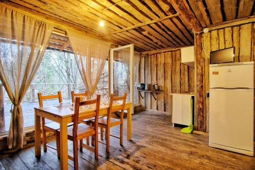 Hotel Ethno-park Usadba Rybatskoye