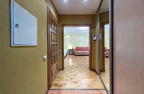 Apartamento Sutkiufa ??????? ????? 70/2.2