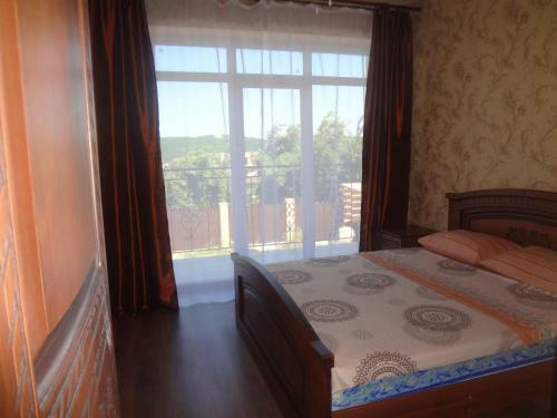 Hostal Hotel Parizhanka