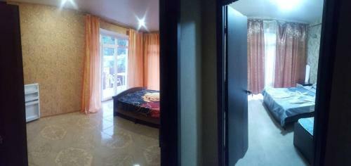 Hostal Hotel Parizhanka