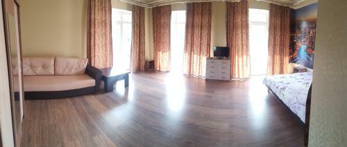 Hostal Hotel Parizhanka