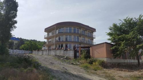Hostal Hotel Parizhanka