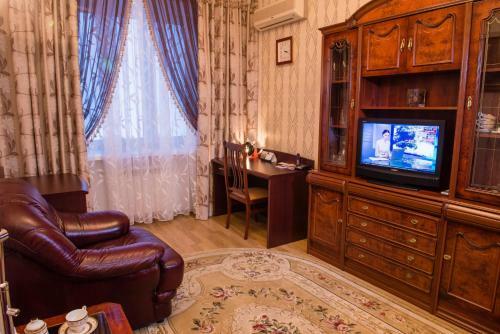 Hotel Oktyabrskaya
