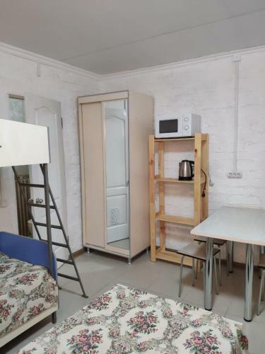Hostal Yuzhny Briz Guest House