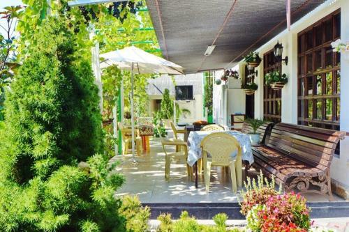Hostal Guest House Magnolya