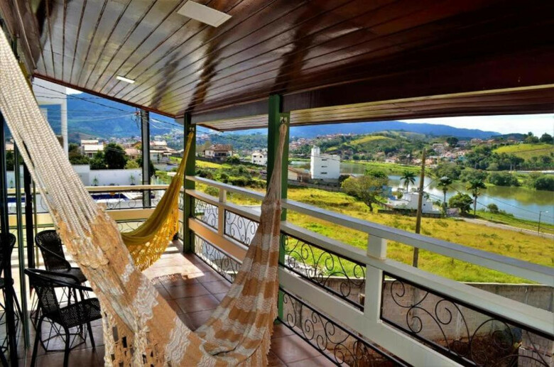 Summit Lago Hotel