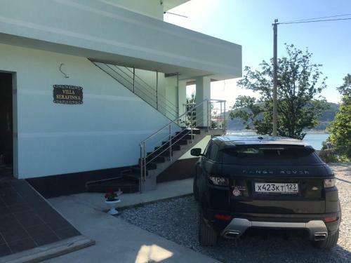 Hostal Guesthouse Serafinna