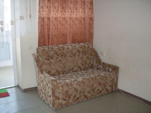 Hostal Karmen 2 Guest House