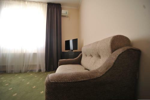 Maksimus Hotel