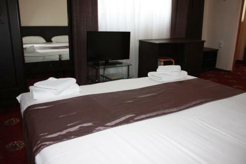 Maksimus Hotel