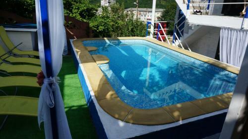 Hostal Provence Guest House