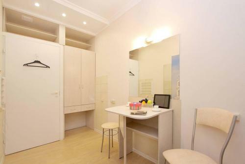 Hostal Guest House On Kazanskaya