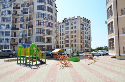 Apartment At Krymskaya 19m