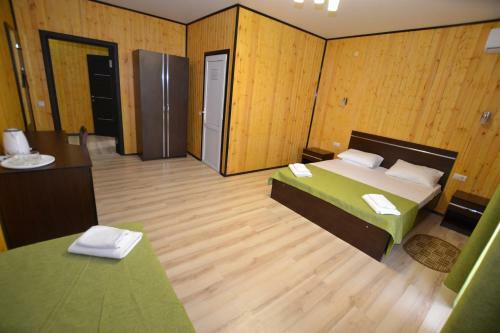 Hostal Guest House Azov