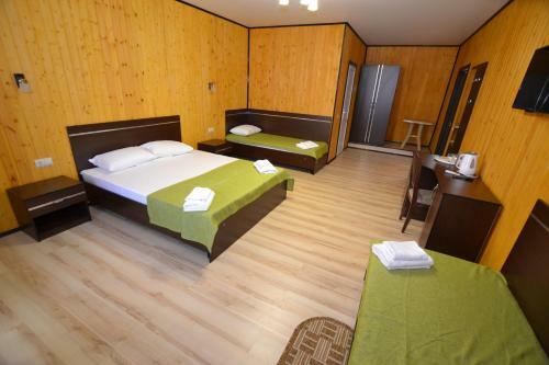 Hostal Guest House Azov