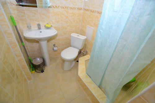 Hostal Guest House Azov
