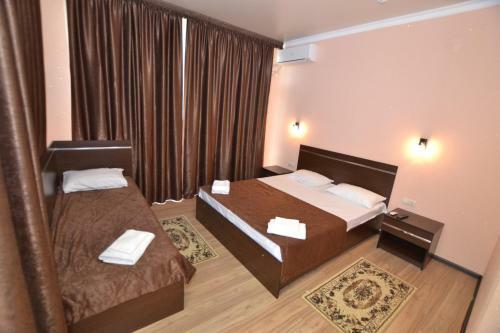 Hostal Guest House Azov