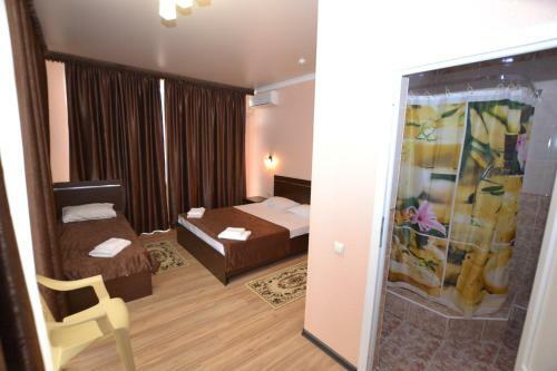 Hostal Guest House Azov
