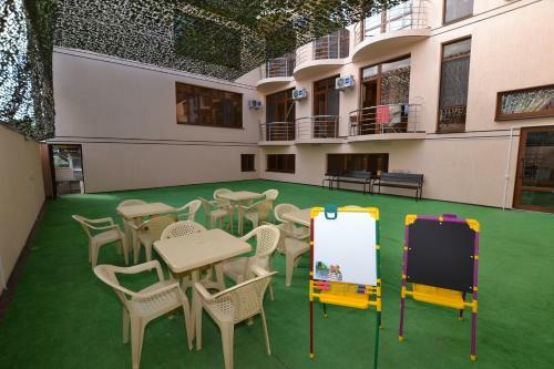 Hostal Guest House Azov