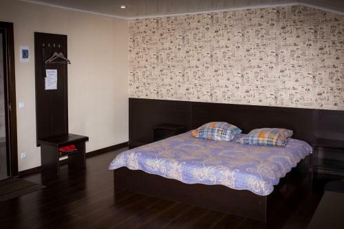 Akiyat Hotel
