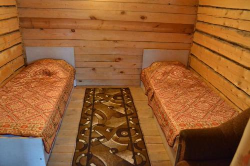 Hostal Usadba Tri Yeli