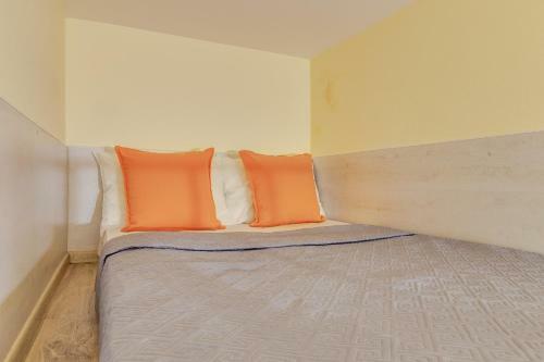 Apartamento Cozy Housing On Nevsky Prospect