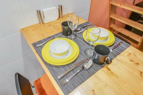 Apartamento Cozy Housing On Nevsky Prospect