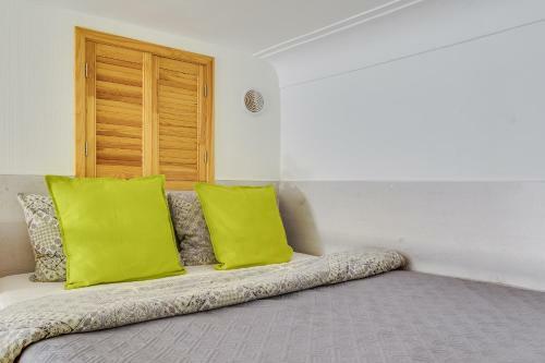 Apartamento Cozy Housing On Nevsky Prospect