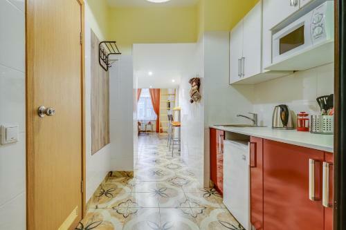 Apartamento Cozy Housing On Nevsky Prospect