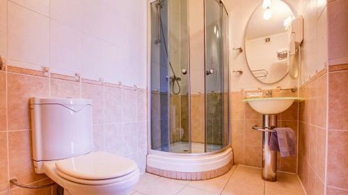 Goli?yn Club Hotel