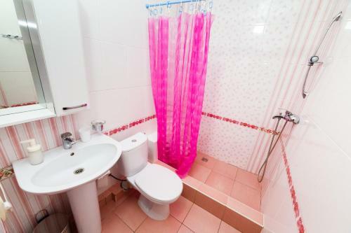 Hostal Casa Blanca Guest House