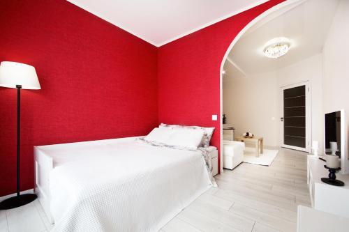 Apartment On Krasnaya Ulitsa 176