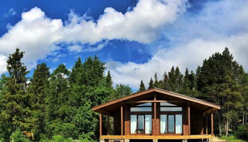 Hostal Cedar Grass Beloye More
