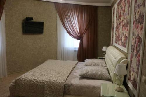 Lavrovo-pesochnya Hotel